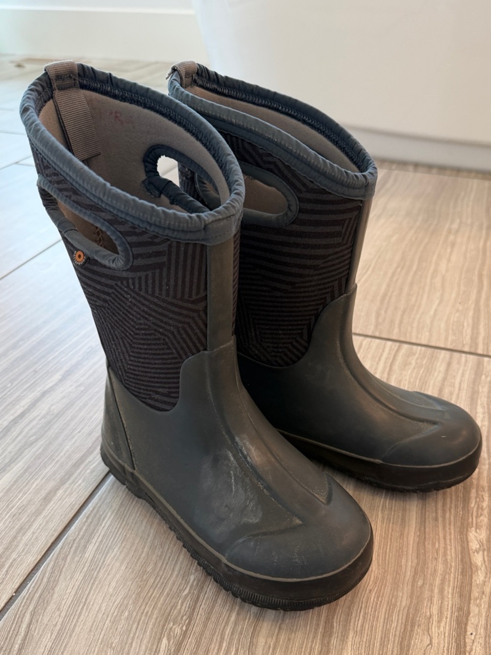 Kids Waterproof Grey Rain Boots with Easy-Grab Handles